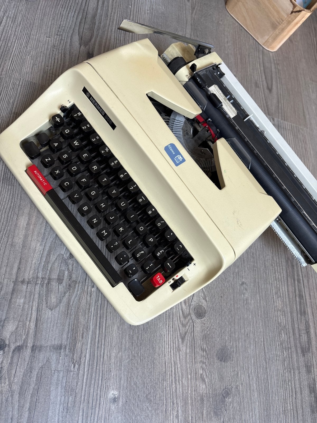 Typmachine hermes, Diversen, Ophalen, Gebruikt