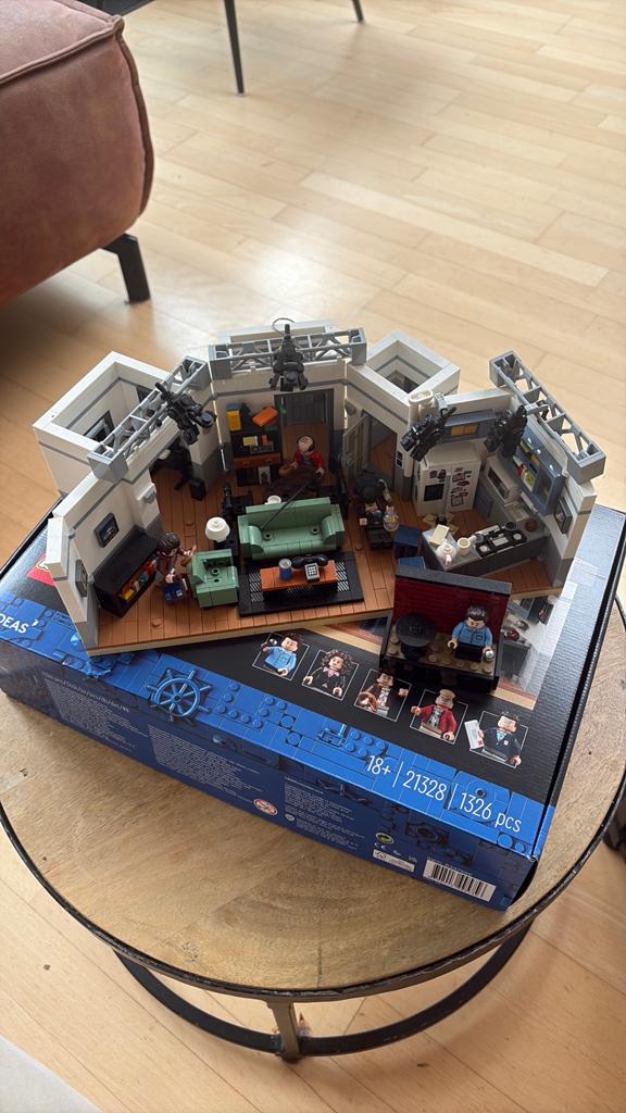 LEGO 21328 Seinfeld, Ophalen of Verzenden, Zo goed als nieuw