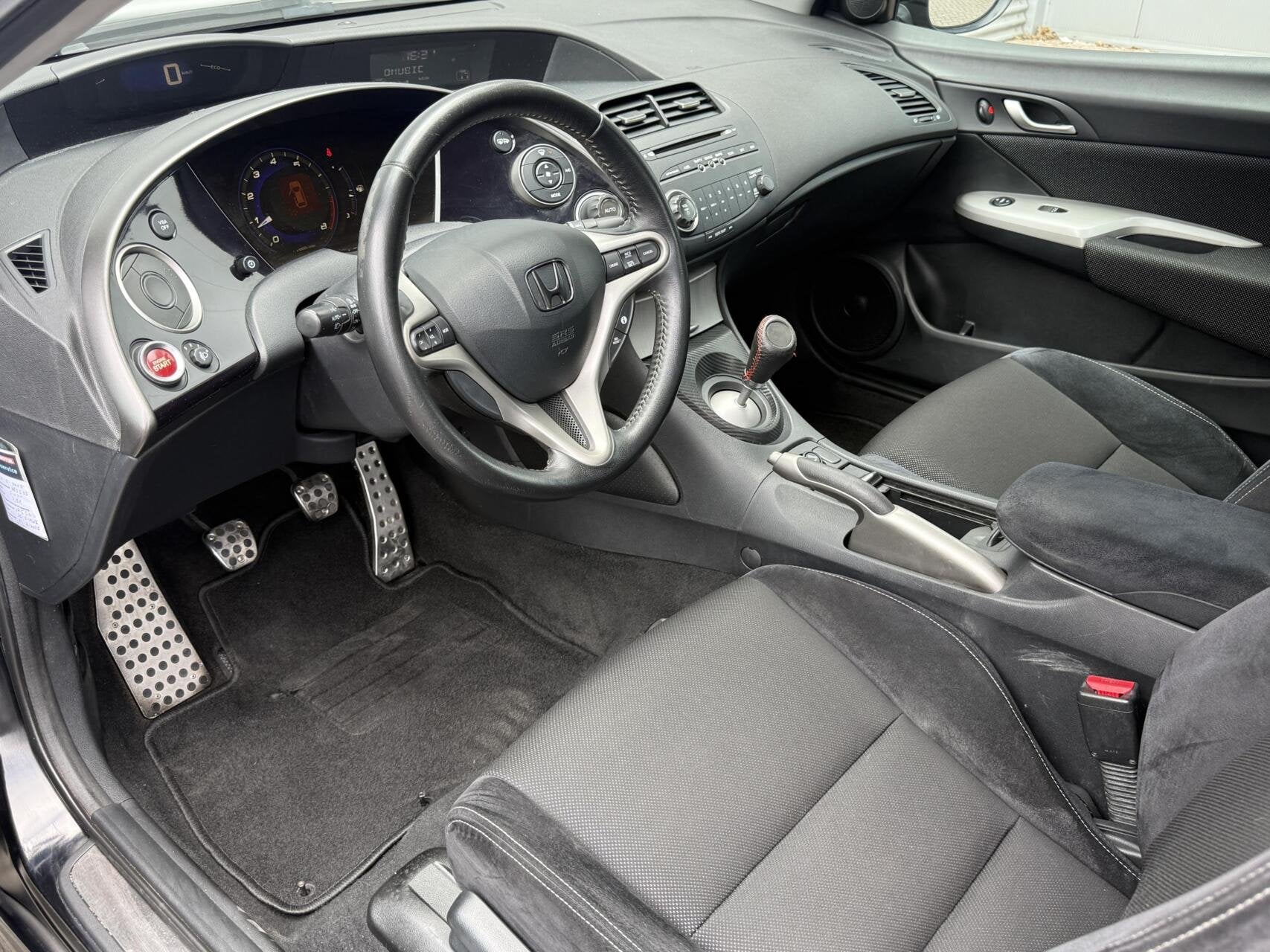 Honda Civic 1.8 Type S Sport Airco Cruise MF Stuur Trekhaak, Voorwielaandrijving, Gebruikt, Zwart, 4 cilinders