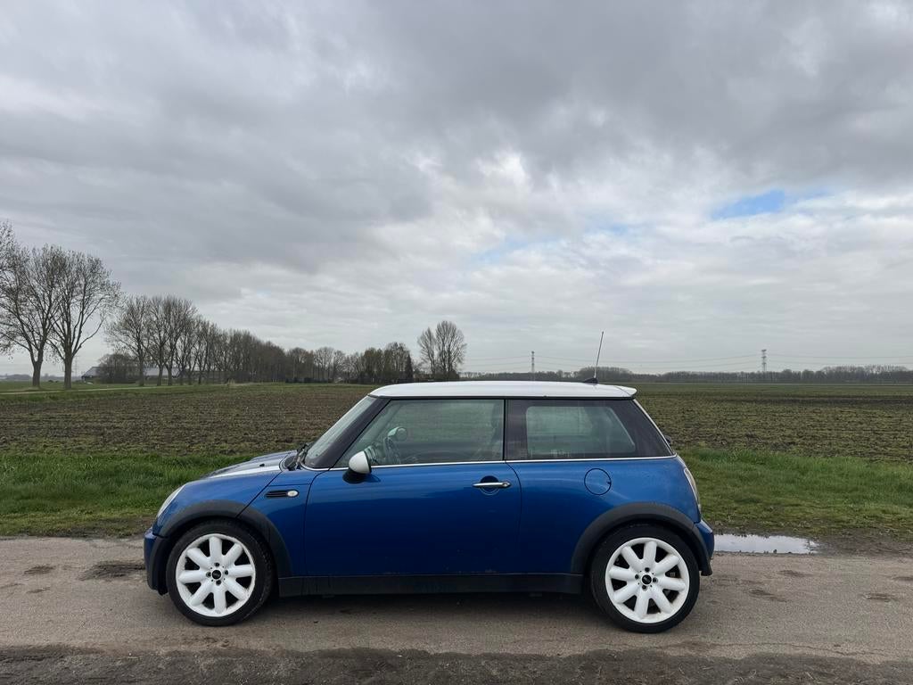Mini 1.6 16V Cooper 2006 Blauw, Voorwielaandrijving, 4 cilinders, 14 km/l, Handgeschakeld