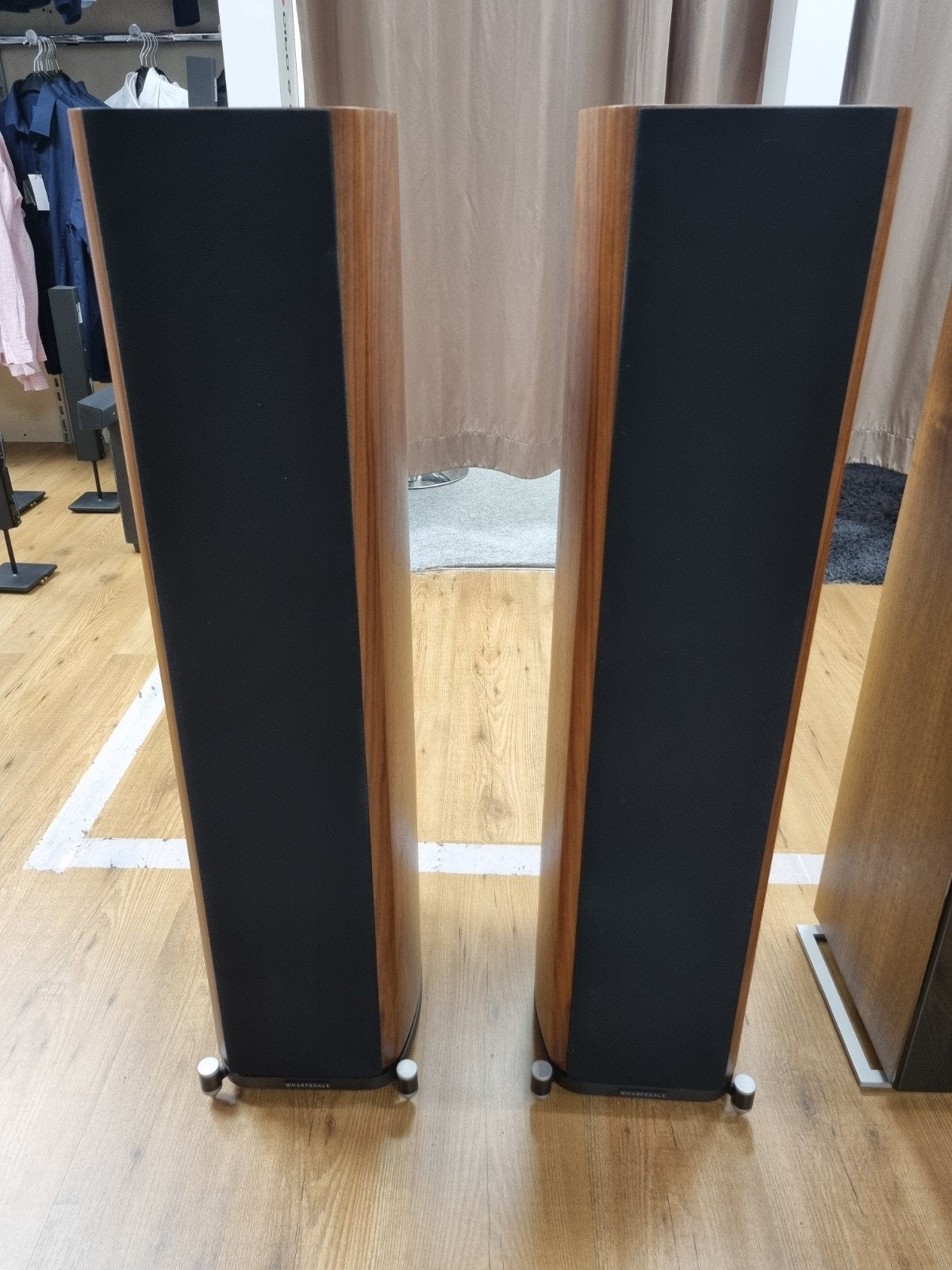 Wharfedale EVO4.4 VERKOCHT, Vloerstaande luidspreker, Zo goed als nieuw, /, /