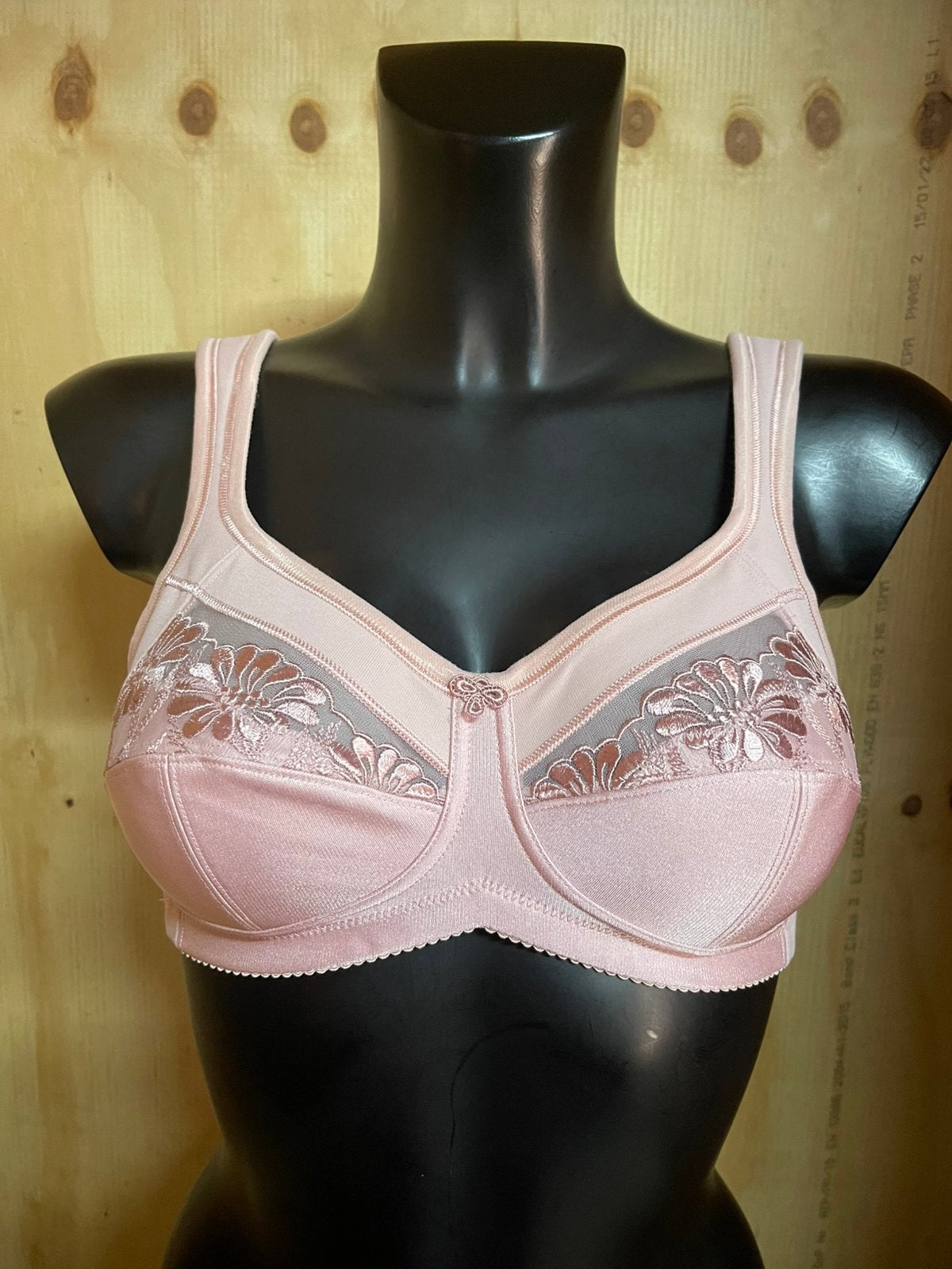 Anita prothese bh 80a - 75f - 80f safina, Verzenden, Roze, BH