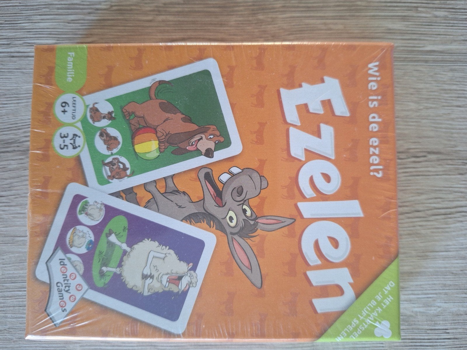 Ezelen kaartspel - Wie is de ezel? (nieuw in folie), Hobby en Vrije tijd, Gezelschapsspellen | Kaartspellen, Vijf spelers of meer
