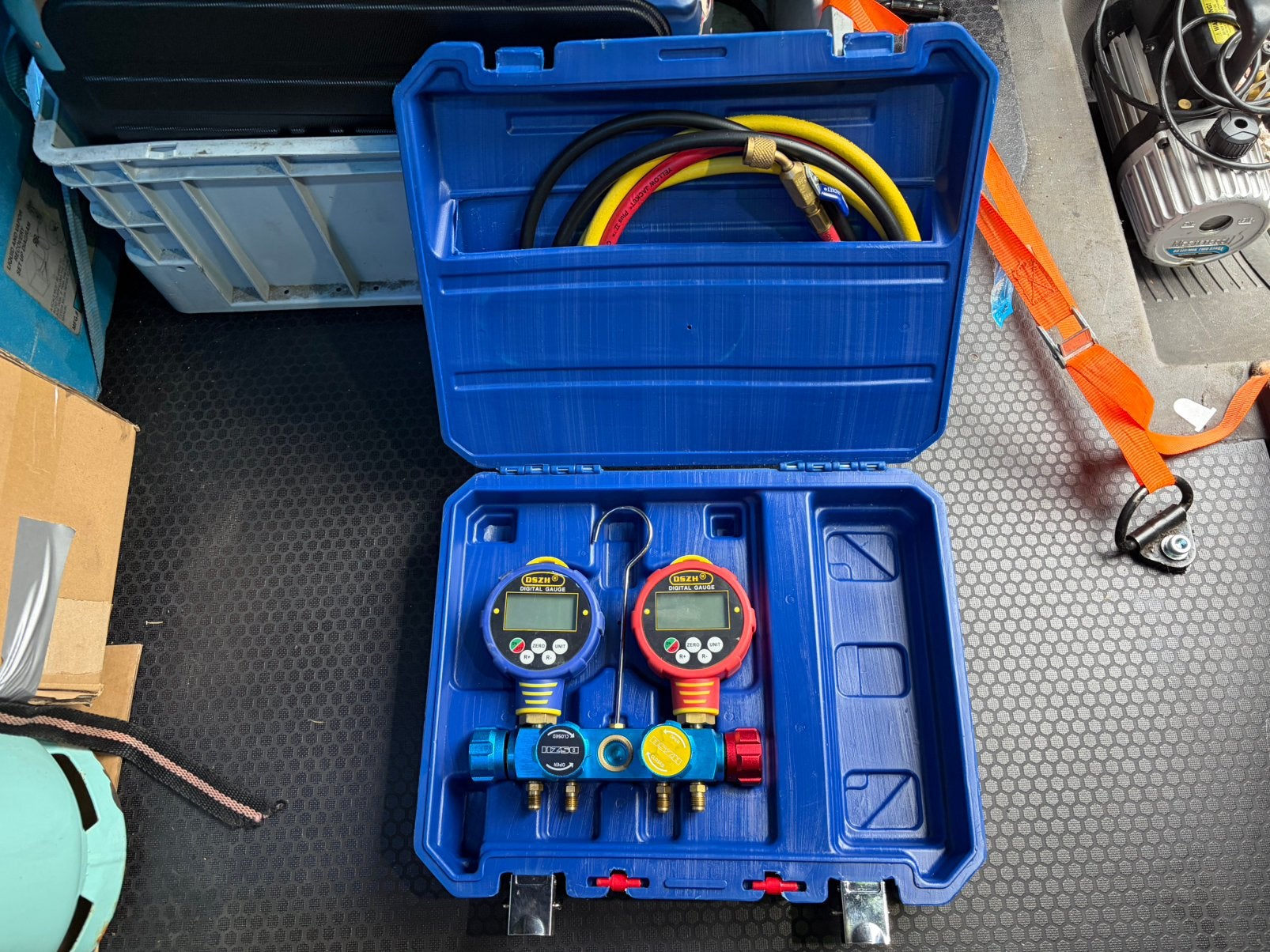 DSZH Monifoldmeter, Ophalen of Verzenden, Zo goed als nieuw, Wandairco, 3 snelheden of meer