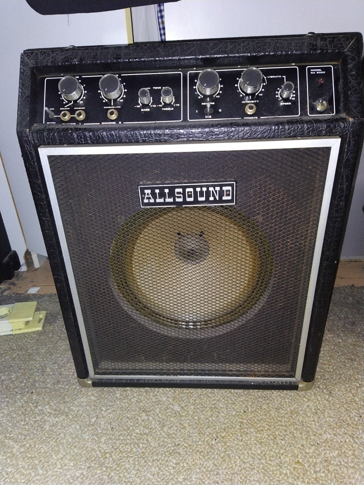 Vintage Allsound GA 5050 Gitaarversterker, Muziek en Instrumenten, Ophalen, Gebruikt, Gitaar, Minder dan 50 watt