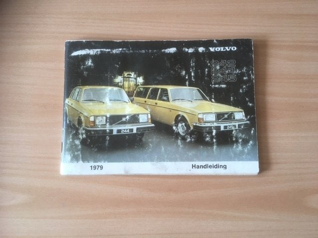 Volvo   242 244 245     Handleiding     1979     NL, Ophalen of Verzenden