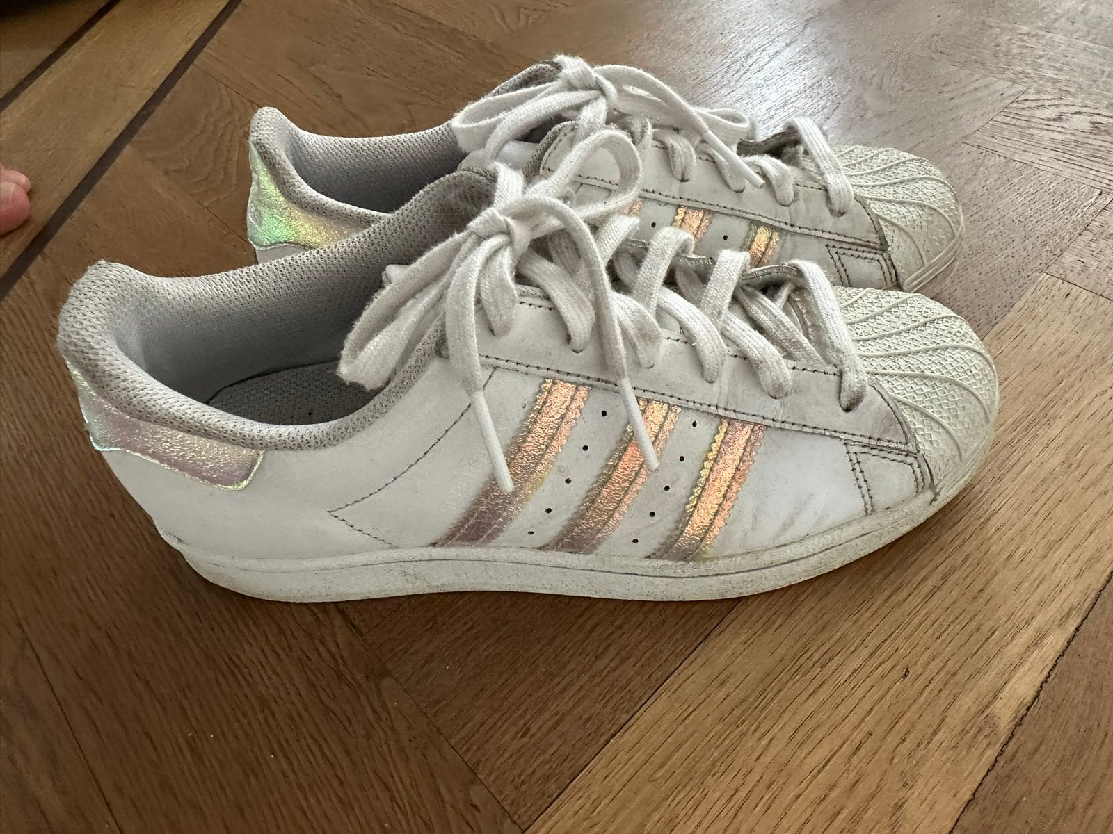 Adidas superstar maat 38 2/3 wit, Kleding | Dames, Wit, Ophalen of Verzenden, Sneakers of Gympen, Gedragen
