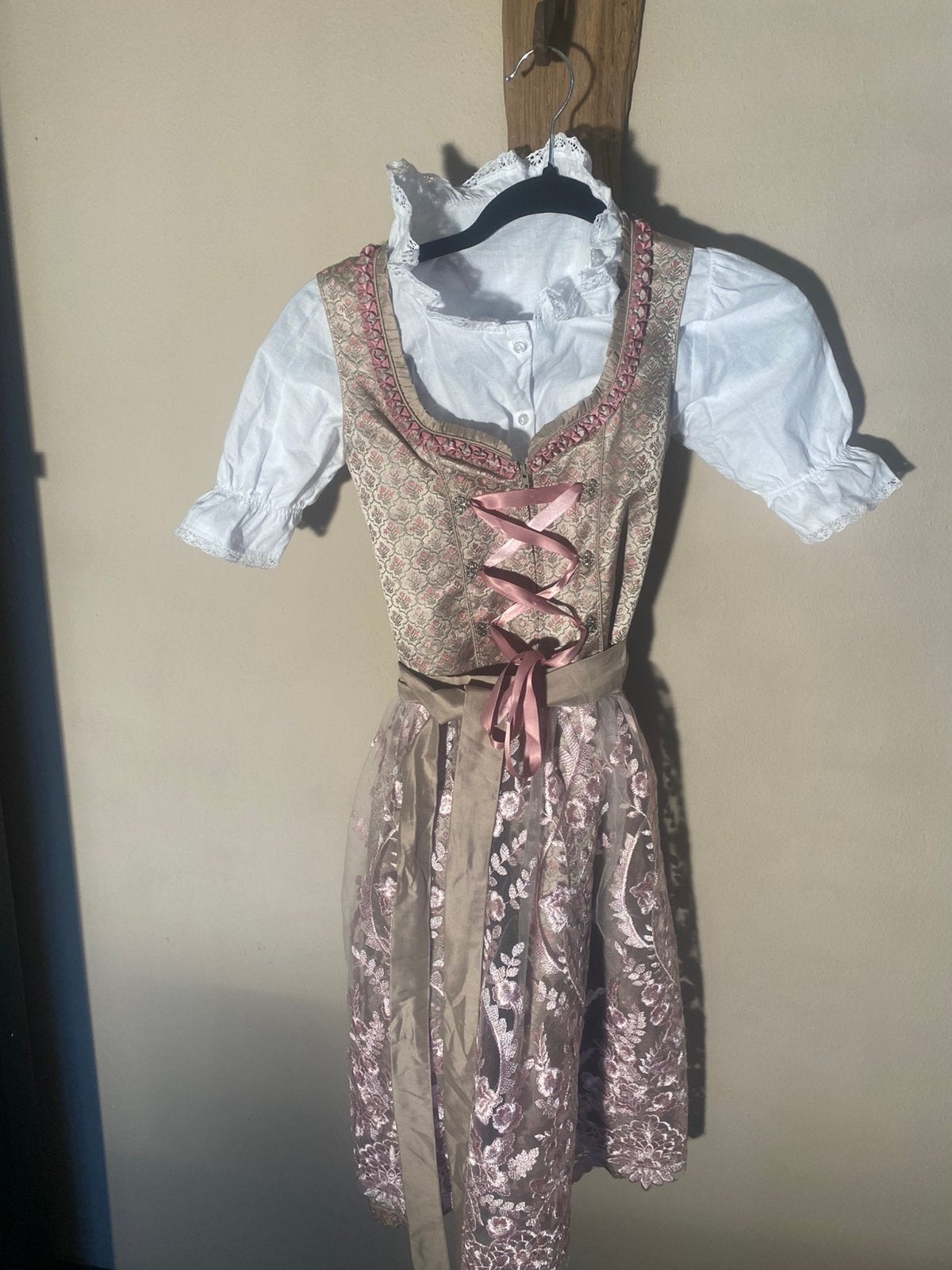 Dirndl roze goud maat 164 met witte blouse 164 haus huberts, Kinderen en Baby's, Ophalen of Verzenden, Zo goed als nieuw, Meisje