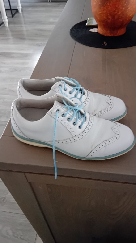 golfschoenen dames, Ophalen of Verzenden, Gebruikt, Schoenen