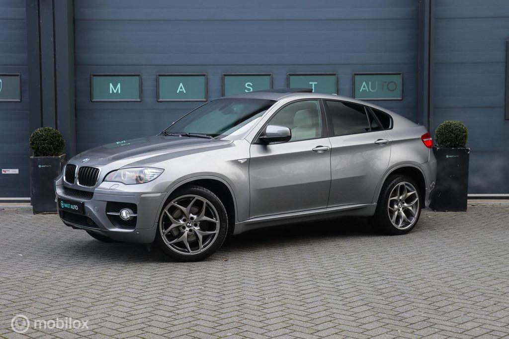 BMW X6 xDrive35i|Leder|Pano|Memory|Elek. stoelen, Auto's, BMW, Gebruikt, Beige, 4 stoelen, Bedrijf