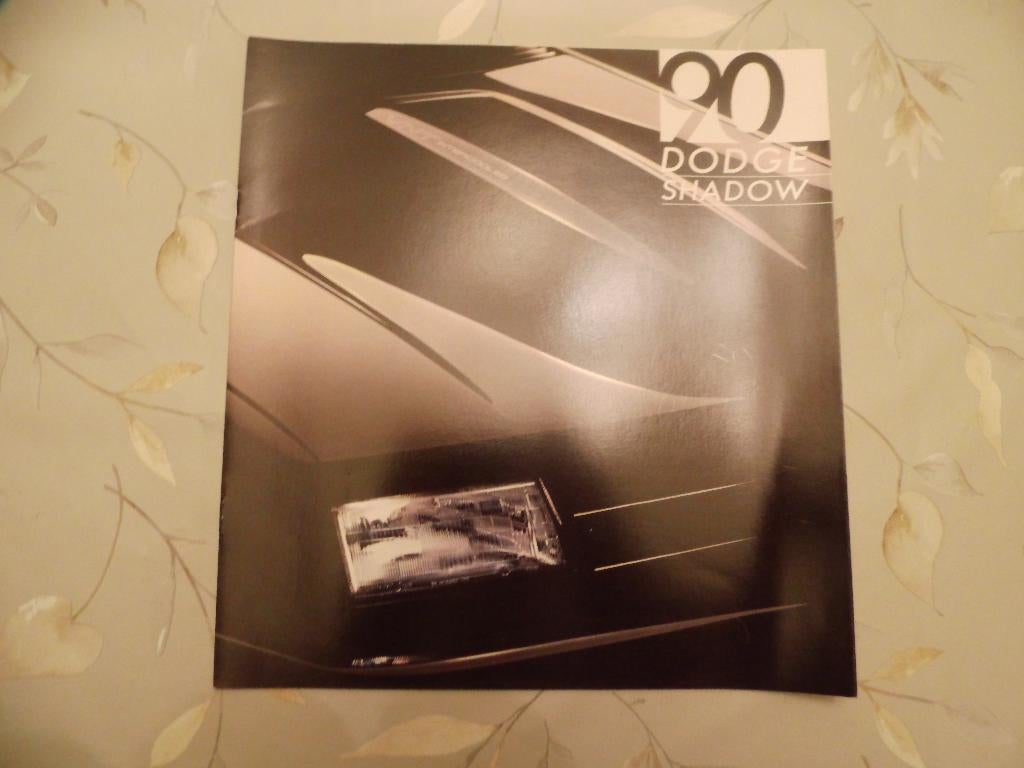 Dodge Shadow 1990, Verzenden, Zo goed als nieuw, Overige merken