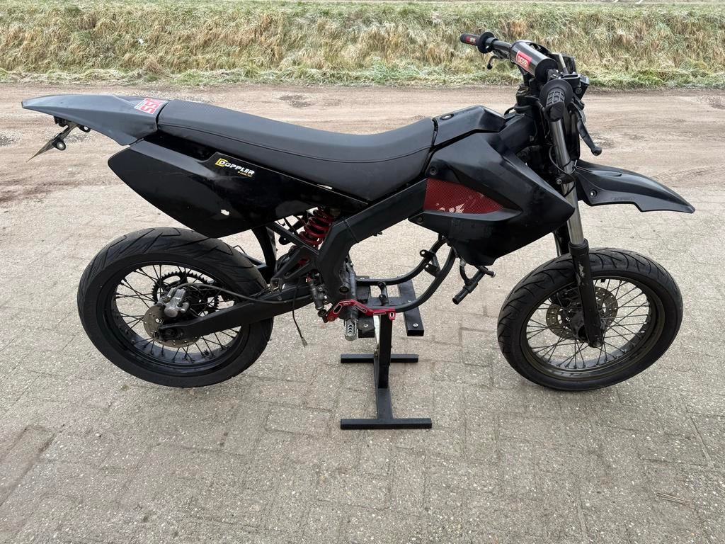Derbi Xtreme rollend frame in onderdelen, Fietsen en Brommers, Brommeronderdelen | Algemeen, Frame, Gebruikt, Derbi, Derbi