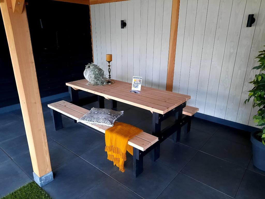 Moderne picknicktafel geschaafd Douglas, Ophalen, Nieuw, Hout