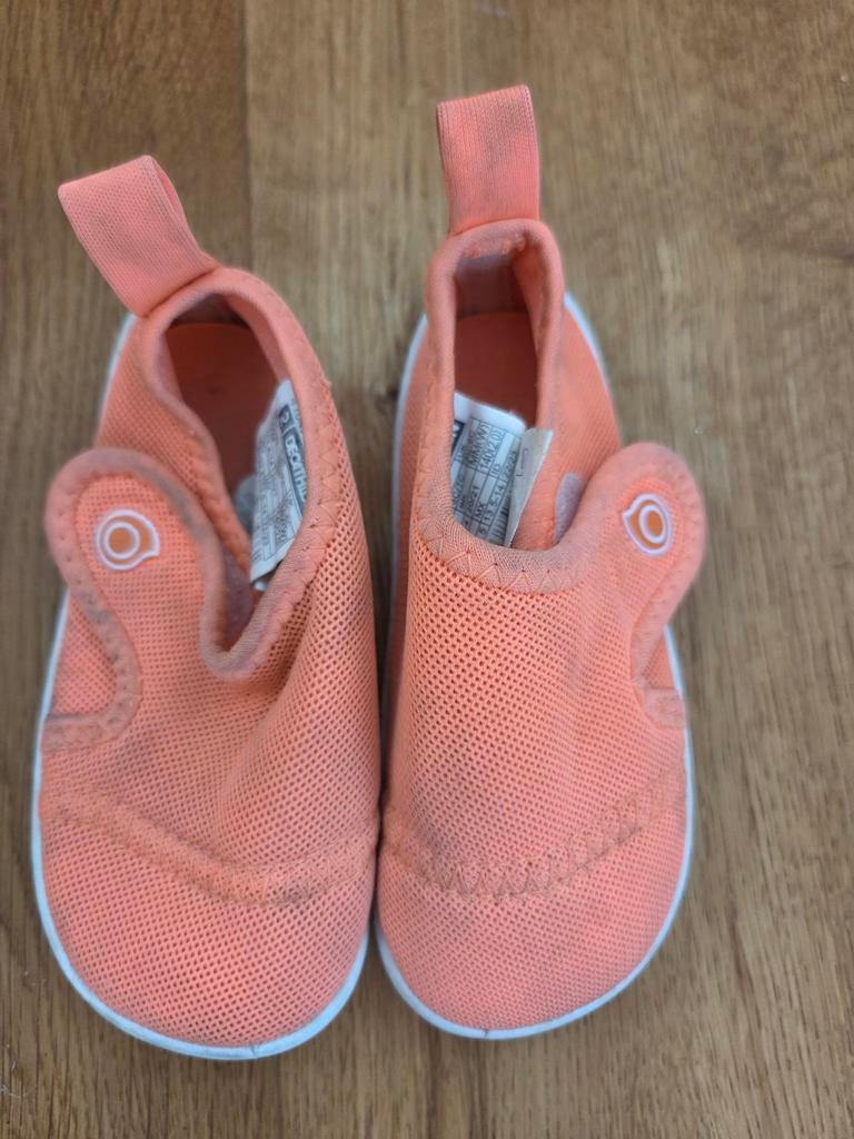 Oranje Decathlon Waterschoenen Mt 22/23, Jongetje of Meisje, Decathlon, Ophalen of Verzenden, Gebruikt