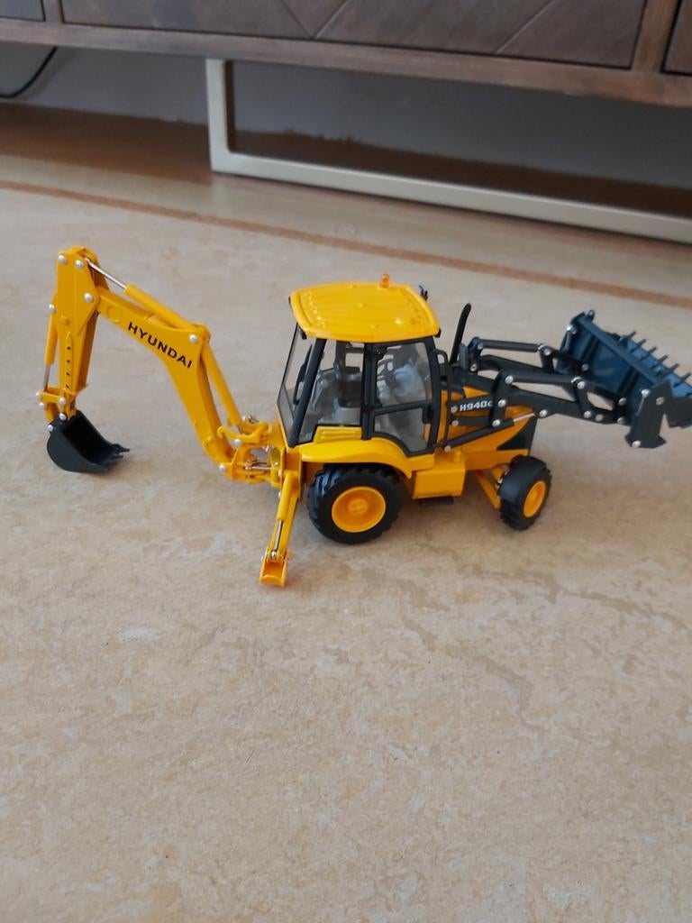 Hyundai H940C hydraulische graaflaad combinatie 1/30 in OVP, Hobby en Vrije tijd, Modelauto's | 1:32, Ophalen of Verzenden, Nieuw