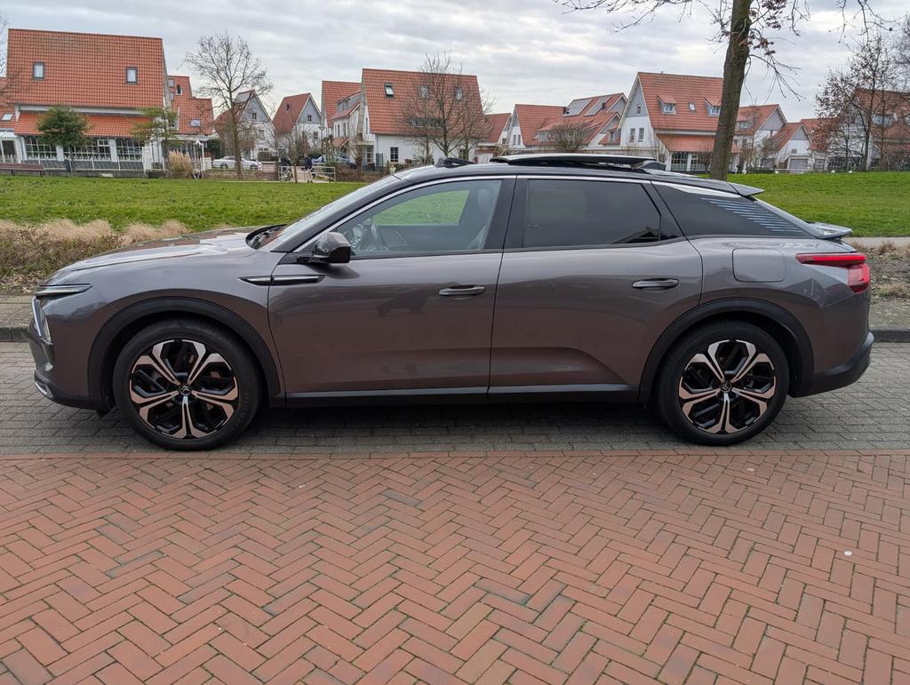 Citroën C5 X 1.6 Plug-in Hybrid 225pk E-eat8 2023 Grijs, 1350 kg, Zwart, 179 pk, Stationwagon