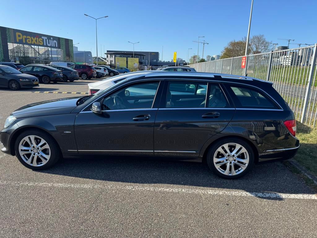 Mercedes-Benz C-Klasse C180 BE Estate 2012 Grijs, Auto's, Achterwielaandrijving, 14 km/l, Handgeschakeld, Particulier