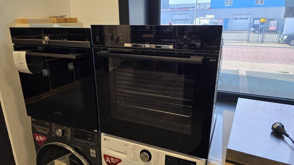 Bosch inbouw oven HBA4330B0, Witgoed en Apparatuur, Ovens, Refurbished, Inbouw, Oven, 45 tot 60 cm, Hete lucht, Ophalen