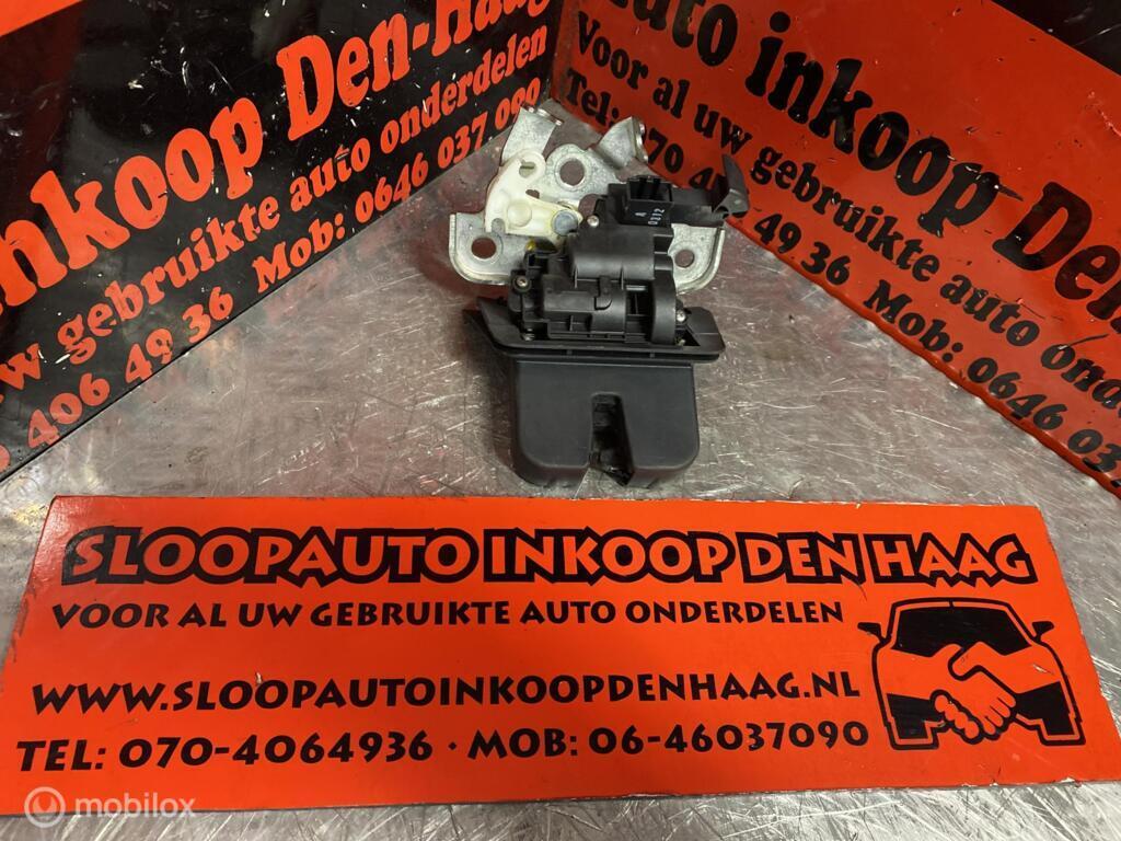 Ford Fiesta ('08-'17) Achterklepslot Mechaniek - 8A61A442A66, Gebruikt, Ford, Ophalen of Verzenden, Ford