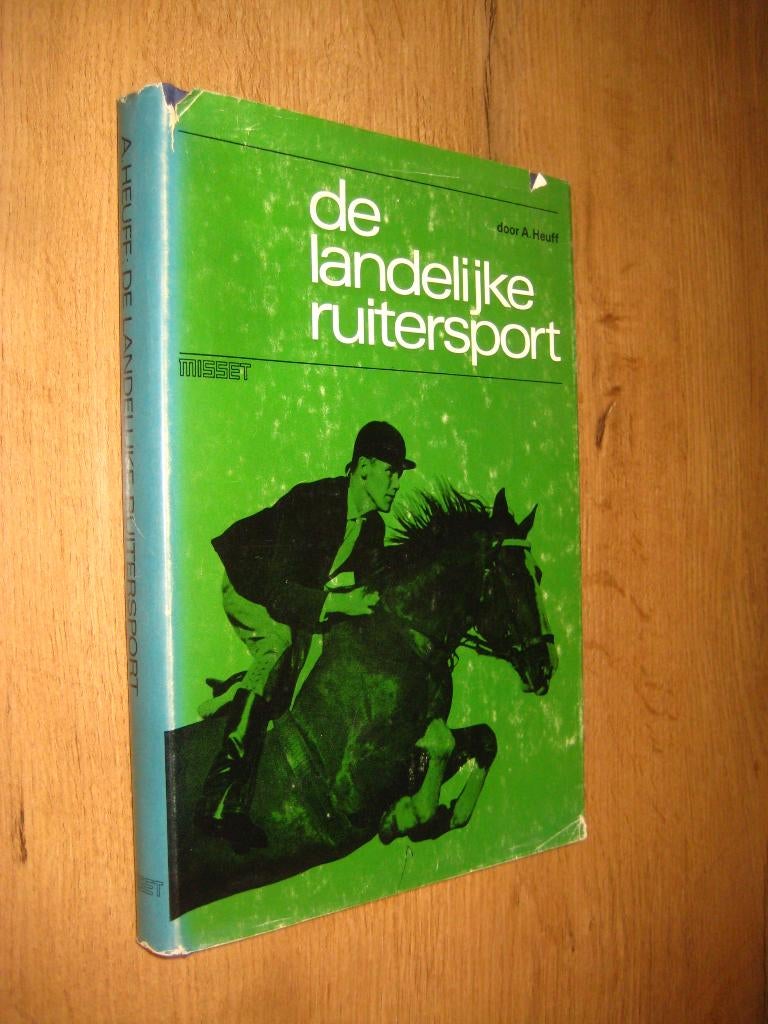 diverse paardensport / paardrijden boeken, Ophalen of Verzenden, Zo goed als nieuw, Overige sporten