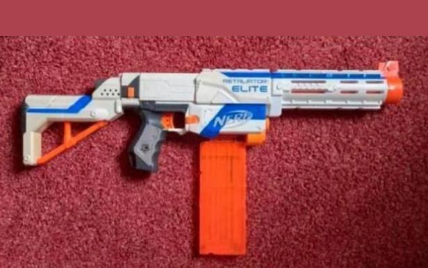 NERF N-Strike Elite Retaliator, Kinderen en Baby's, Speelgoed | Buiten | Actiespeelgoed, Ophalen, Zo goed als nieuw