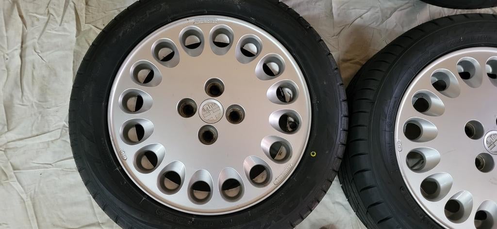 Alfa Romeo 155/33, Ophalen, 15 inch, Banden en Velgen, 205 mm