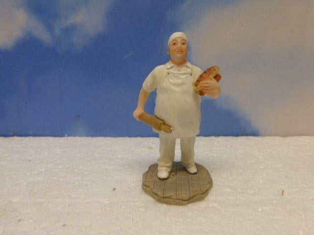 luville Clement Felbach kerstdorp poppetje figurine beeldje, Ophalen of Verzenden, Zo goed als nieuw