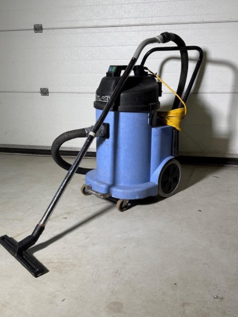 Numatic WVD1800PH, Ophalen, Zo goed als nieuw, 2000 watt of meer