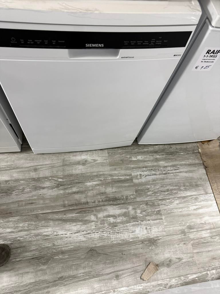 Siemens vaatwasse  vrijstsnd SN23EW03LEIQ300  nieuwe, Minder dan 85 cm, Ophalen of Verzenden, Nieuw, Energieklasse A of zuiniger