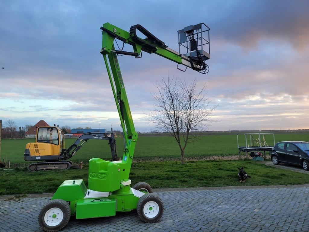 Te huur elektrisch/diesel hoogwerker., Ophalen of Verzenden