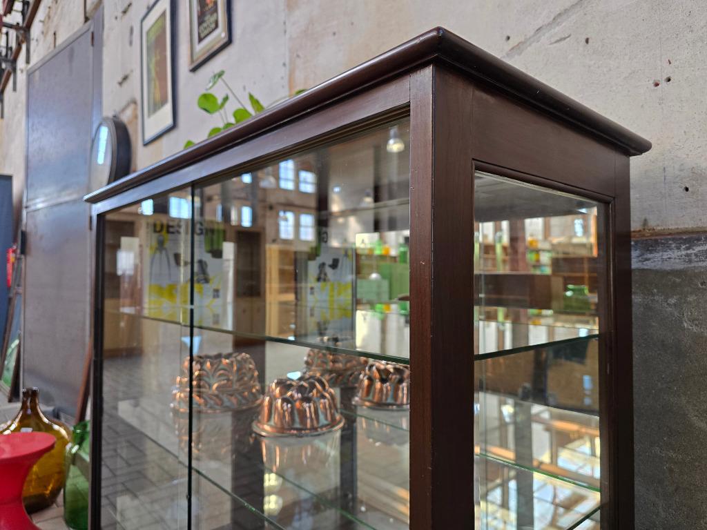 1x Vintage Show Vitrinekast | Dressoir Vitrine Kast Hout, Huis en Inrichting, Kasten | Vitrinekasten, 100 tot 150 cm, 100 tot 150 cm