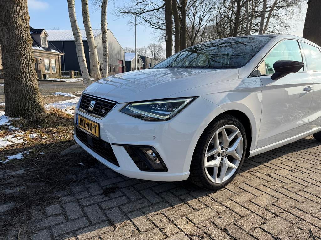Seat Ibiza 1.0 TSI 115pk Dsg-7 2018 Wit Led/Autm/camera, Auto's, Seat, Zwart, 580 kg, 1064 kg, Bedrijf