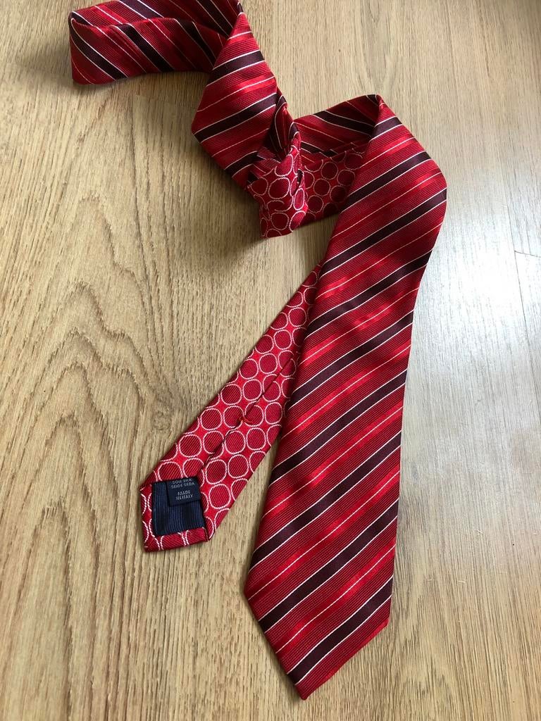 Tommy hilfiger rood rode gestreepte das stropdas zijde, Kleding | Heren, Stropdassen, Tommy Hilfiger, Ophalen of Verzenden, Zo goed als nieuw