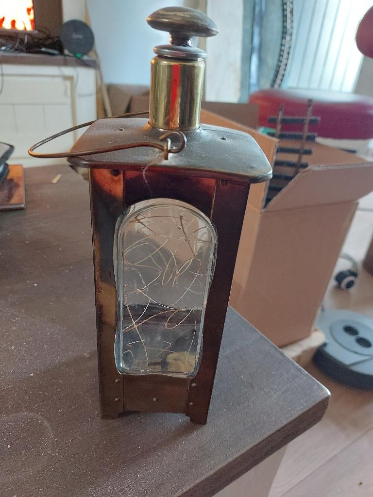 Antieke messing drankfles met speeldoos, Ophalen of Verzenden