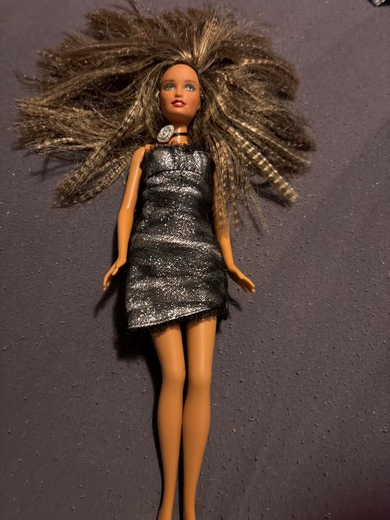 Barbie Drew Fashion Fever 2005 Latina, Ophalen of Verzenden, Gebruikt, Barbie