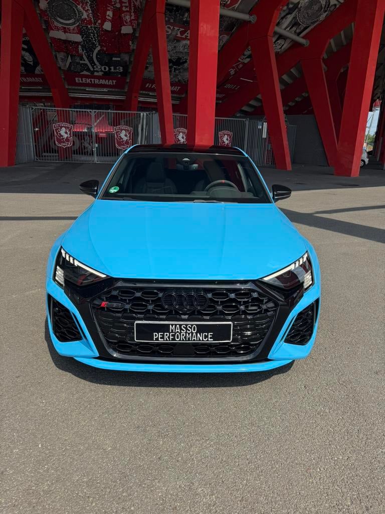 Audi RS3 Sportback huren Bruiloft, Events & Exclusief Rijden