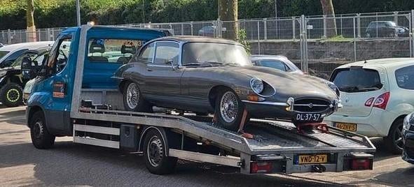 Akca Takeldienst / autoambulance / sleepdienst, Met chauffeur