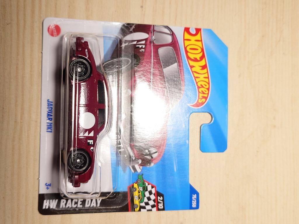 Hot Wheels Jaguar MK1 rood, Ophalen of Verzenden, Nieuw, Auto
