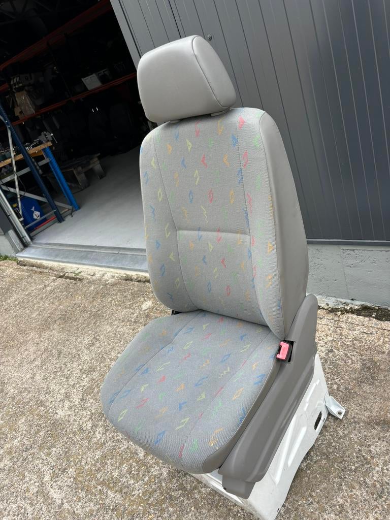 stoel rechts vast volkswagen crafter mercedes sprinter, Auto-onderdelen, Interieur en Bekleding, Ophalen of Verzenden, Volkswagen