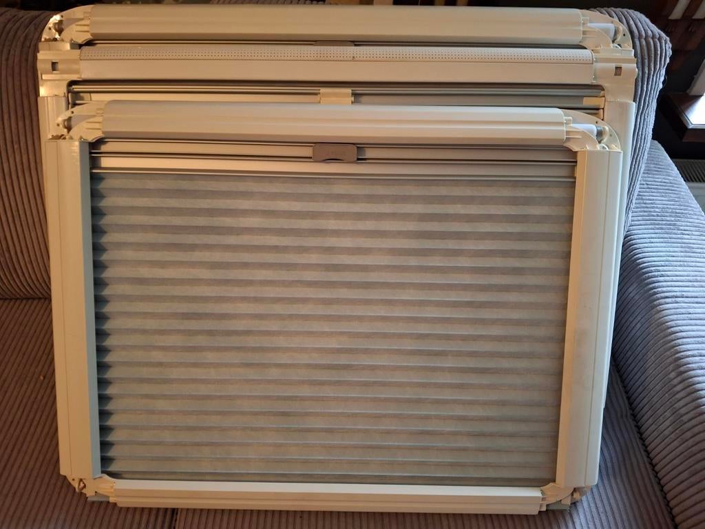 Verduistering/hor voor camper of caravan raam 3 stuks NIEUW, Ophalen of Verzenden, Nieuw