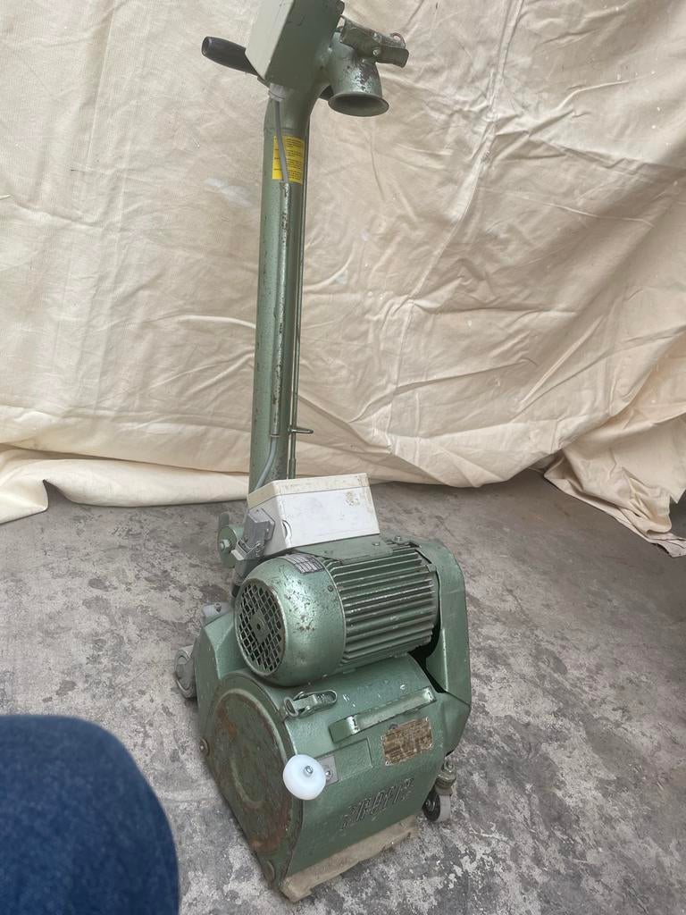 Lägler Profit Parketschuurmachine, Doe-het-zelf en Verbouw, Ophalen, Gebruikt, 1200 watt of meer, Overige typen