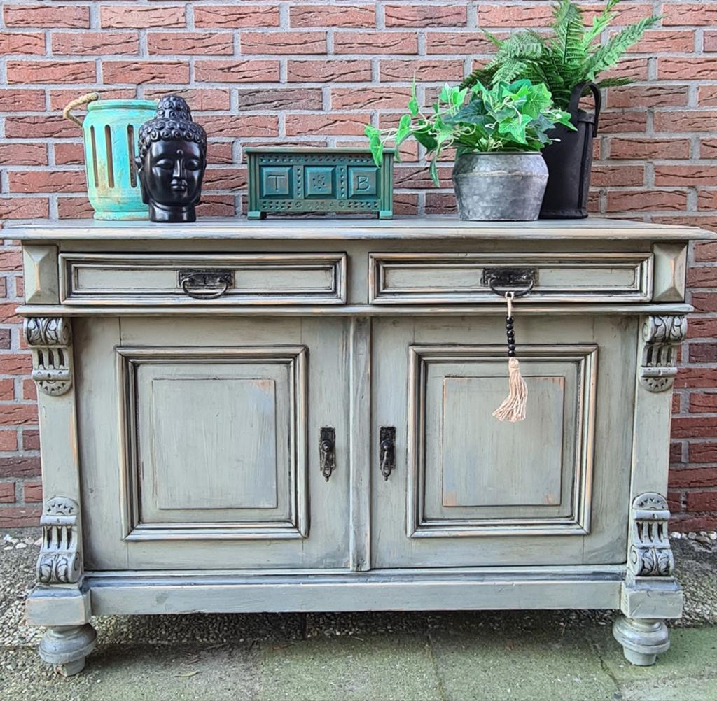 Brocante landelijk buffetkast dressoir vintage grijs, Huis en Inrichting, Kasten | Dressoirs, Ophalen, Zo goed als nieuw, 50 tot 75 cm