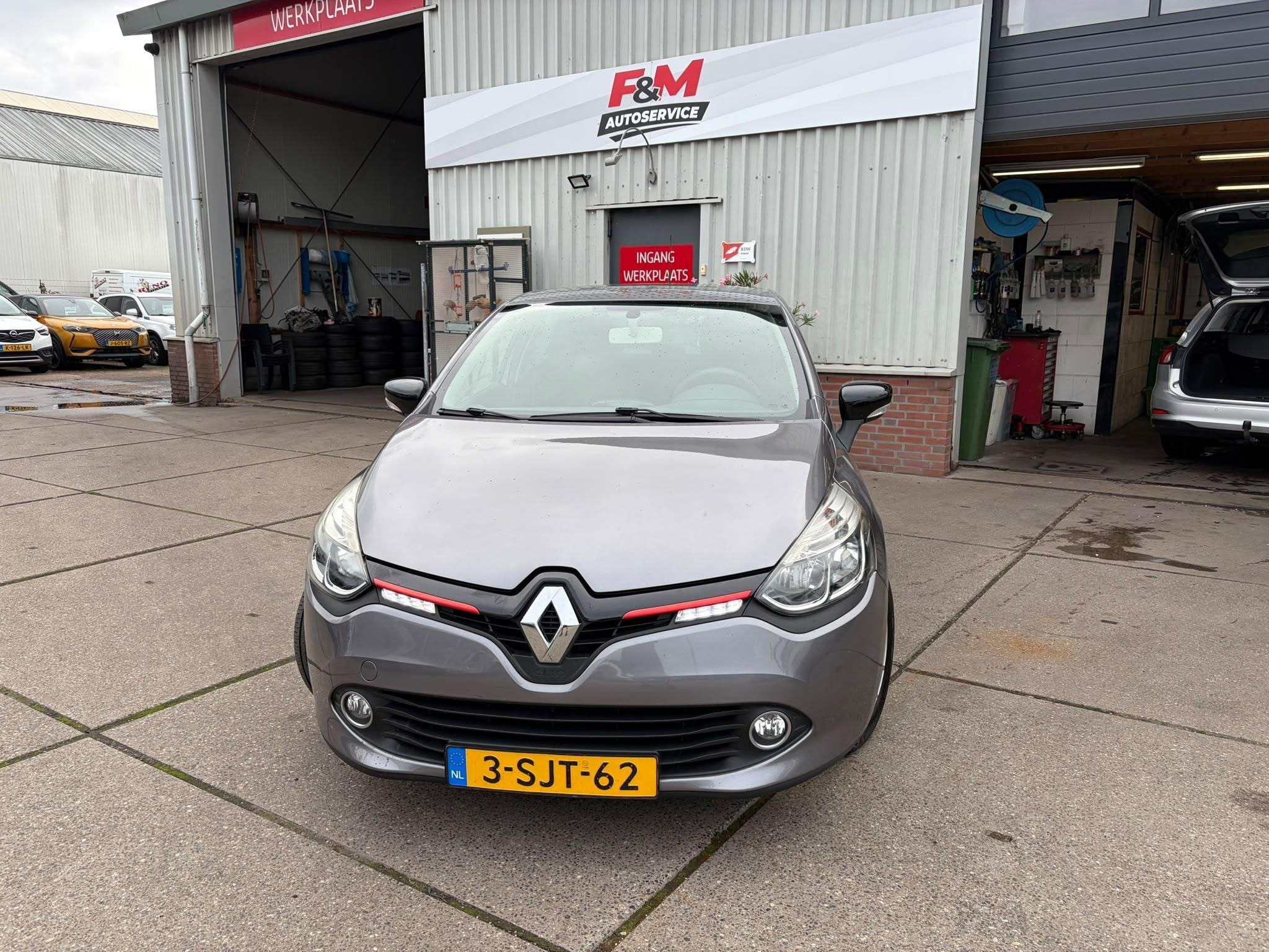 Renault Clio 0.9 TCe Expression Airco, cruise, navi, Voorwielaandrijving, Stof, 540 kg, Origineel Nederlands