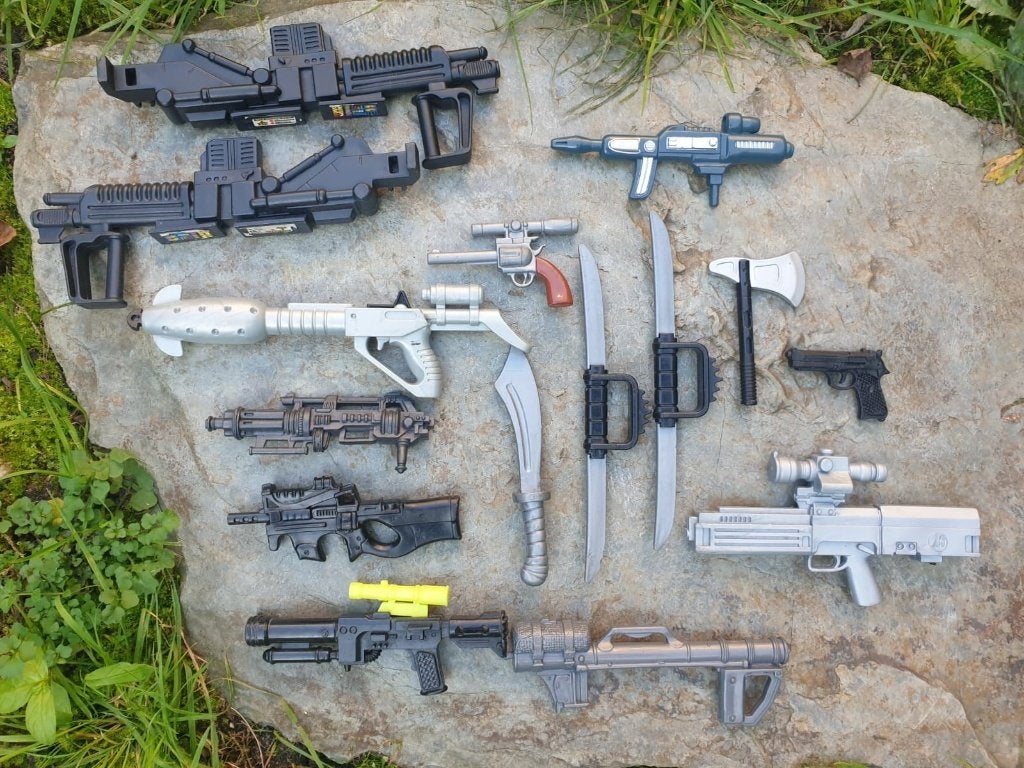 VINTAGE jaren '90 ACTION MAN wapen set 15 STUKS, Ophalen of Verzenden, Gebruikt