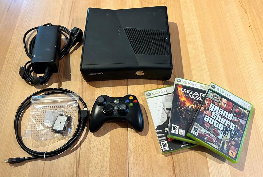 Microsoft XBOX 360 Black model w/ games, 1 speler, Ophalen of Verzenden, Overige genres, Vanaf 18 jaar