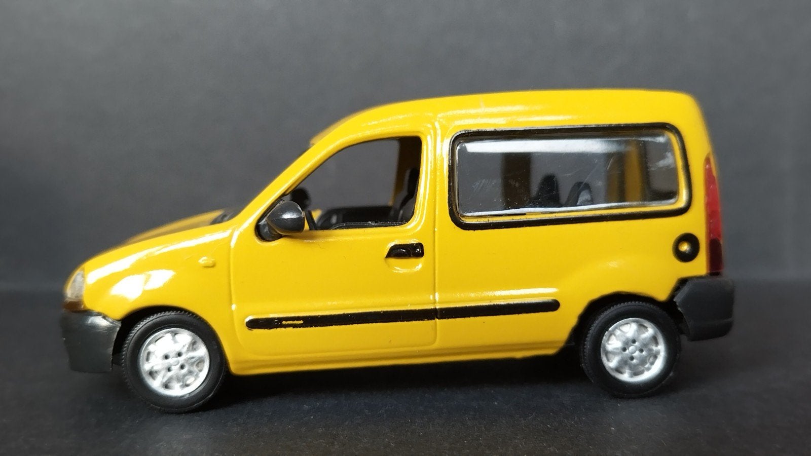 Renault Kangoo Mpv 1:43 Solido Pol, Auto, Nieuw, Ophalen of Verzenden, .