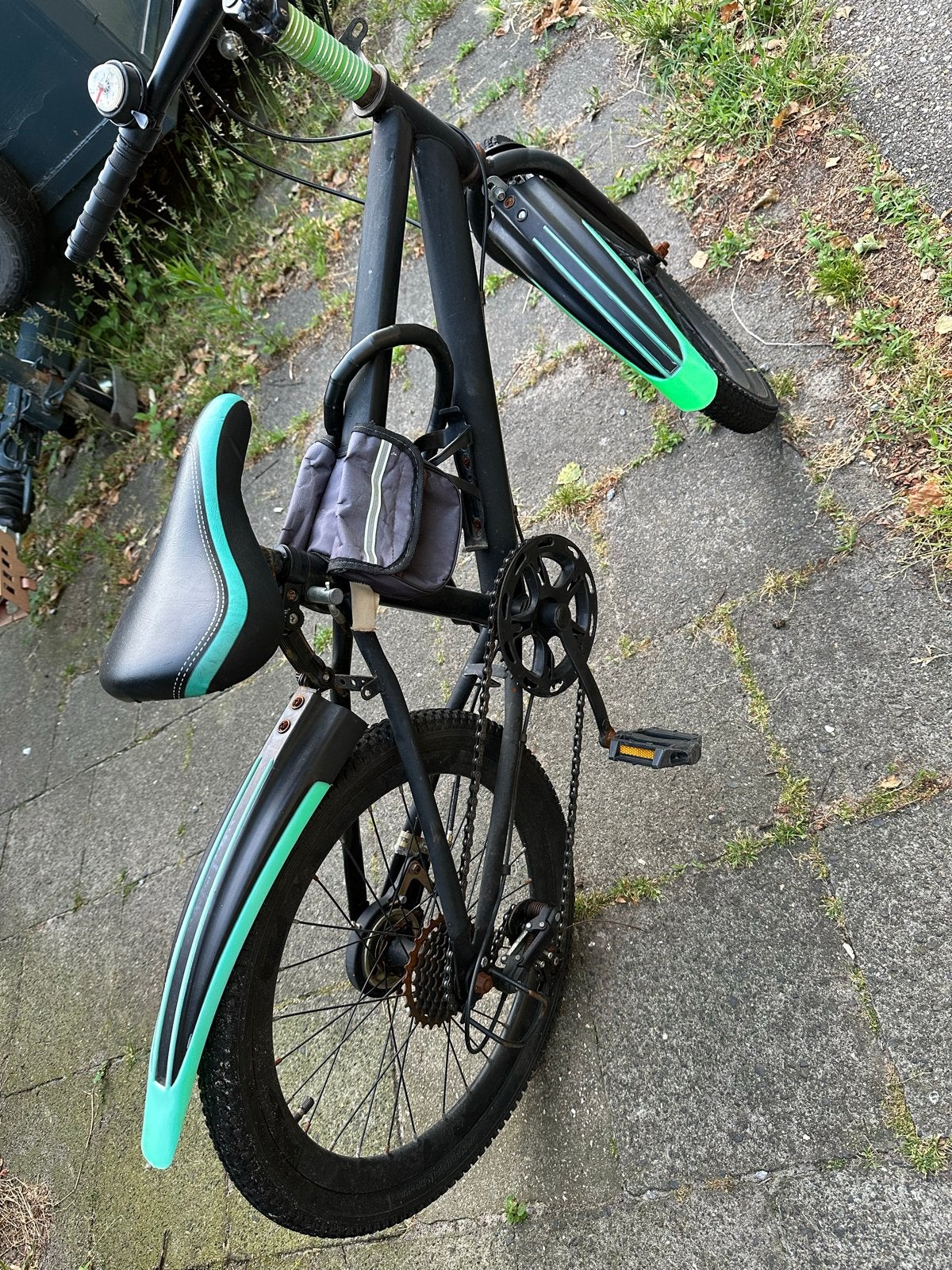 Fiets 20 inch - Zwart met Groene accenten, Ophalen, Gebruikt, Velgrem, 20 inch of meer