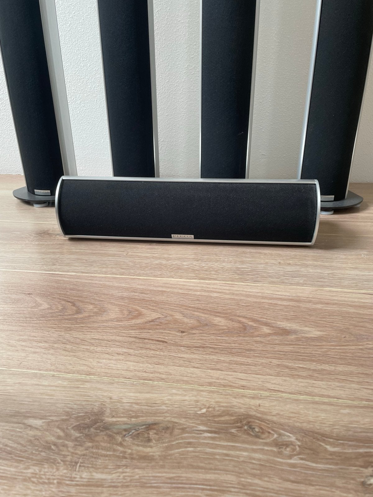 Piega S 4 speakers + center speaker, Audio, Tv en Foto, Zo goed als nieuw, Geschikt voor surround/home cinema, Center speaker
