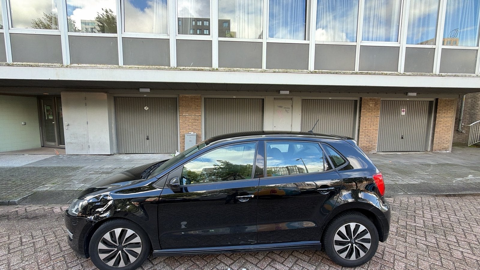 Volkswagen Polo 1.4 TDI 55KW BMT 2015 Zwart, Voorwielaandrijving, 74 pk, 580 kg, Zwart