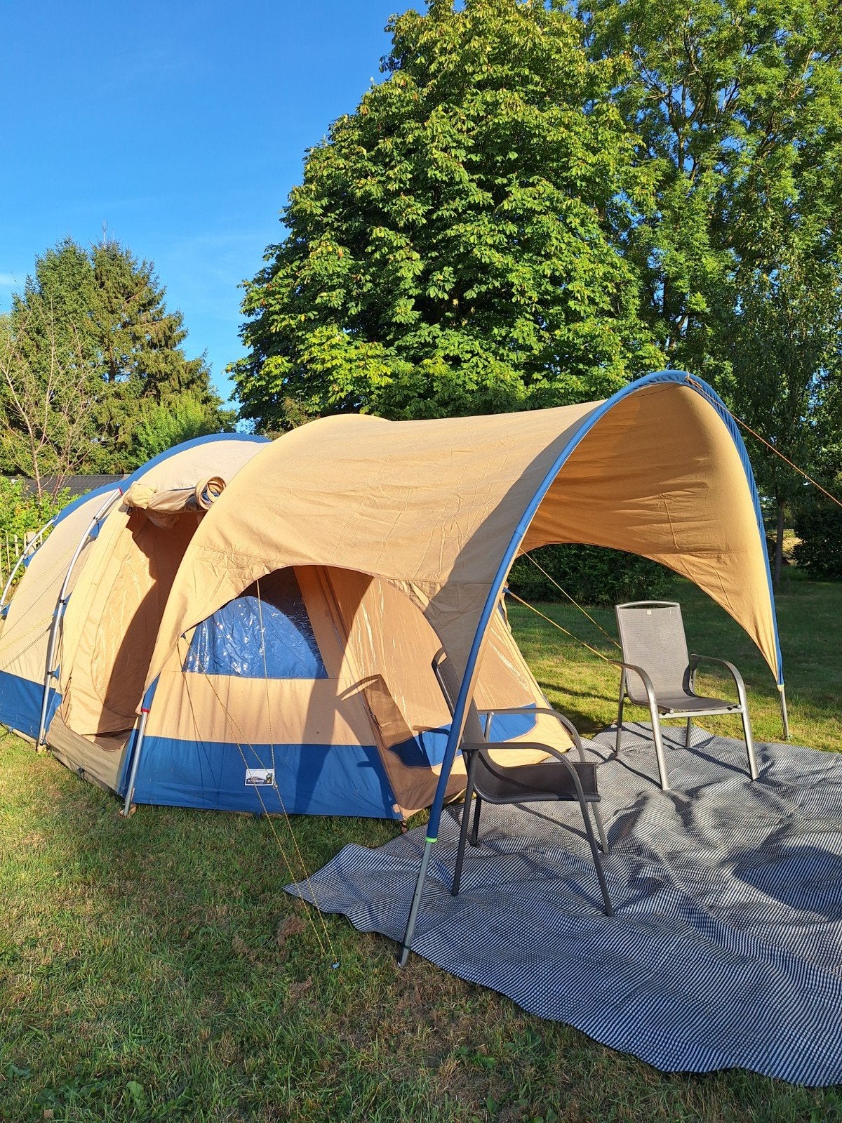 De Vrijbuiter Phoenix 4-persoons tent – slechts 1x gebruik, Ophalen, Gebruikt, Tot en met 6